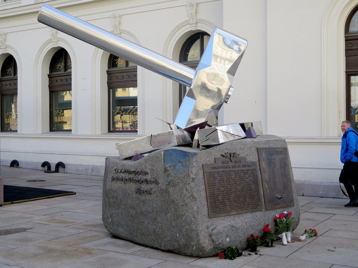 Osvald-monumentet: Historieløst